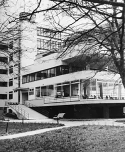 historický pohled na budovu od severozápadu