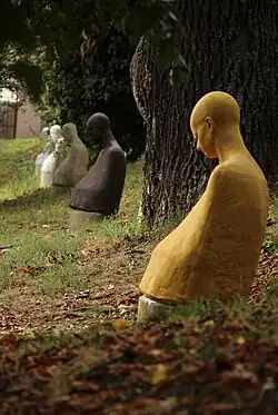 Madonino tajemství, Praha – Prosek