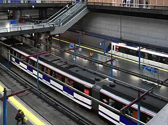 Společná nástupiště linek 6 a 10