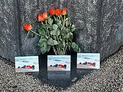 Fotografie z 1. května 2020 na náměstí Obětí národního socialismu v Mnichově