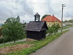 Zvonička v Malé Lhotě