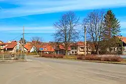 Malá Lhota - náves