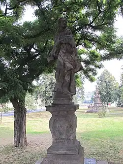 Samostatná socha sv. Jana Nepomuckého v Malém Březně