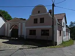 Malé Hydčice, usedlost čp.6.jpg