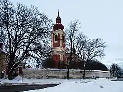 Malšice - kostel v zimě 2.jpg