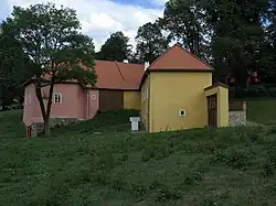 Malenice, fara.jpg
