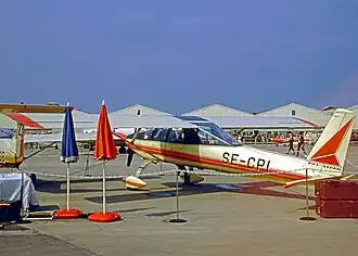 Třetí vyrobený MFI-10B na letecké výstavě v Hannoveru, 1970