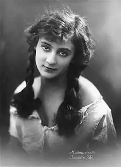 Paulette Ray, asi 1915