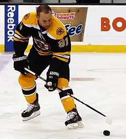 Marc Savard v dresu Boston Bruins (2010)