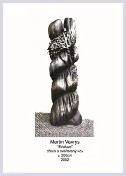 "Evoluce" (dřevo a svařovaný kov), rok: 2002, výška 200 cm