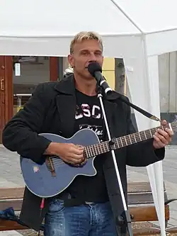 Martin Maxa na předvolebním mítinku KSČM na náměstí Svobody v Brně