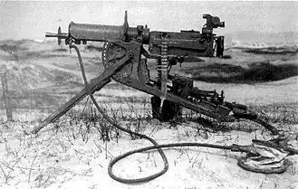 MG 08 s optickým zaměřovačem