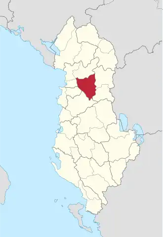 Poloha okresu Mat na mapě