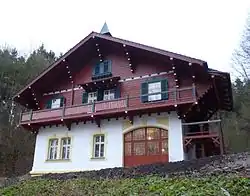 Mattoni Muzeum se nachází v opraveném pavilonu bývalé stáčírny Löschnerova pramene