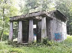 Ruiny mausolea rodiny von Hoym