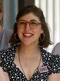 Mayim Bialik (4. července 2019)