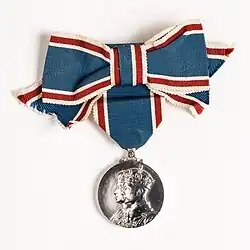 Dámská verze, přední strana