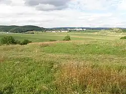 Pohled na medlánecké letiště z vrchu Netopýrky