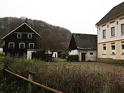 Medonosy Osinalice, usedlost čp.15.jpg