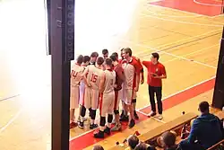 Porada hráčů TJ Třebíč v Hale Leopolda Pokorného při utkání TJ Tesla Brno vs. TJ Třebíč v březnu 2018