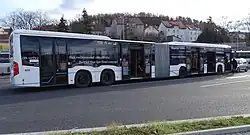 Mercedes-Benz CapaCity L při testování v Praze v roce 2016