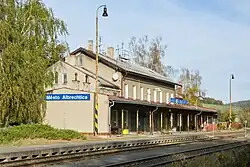 Nádražní budova v roce 2024