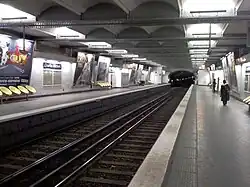 Nástupiště na stanici