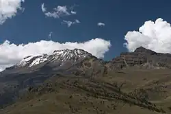 Iztaccíhuatl ze sedla Paso de Cortéz