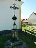 Křížek u kaple