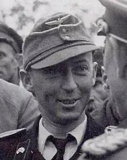 Michail Alexandrovič Iljinič v rozhovoru s německým důstojníkem