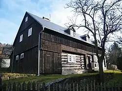 Přední část domu