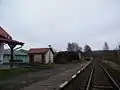 Pohled na nástupiště a kolej ve směru Panský