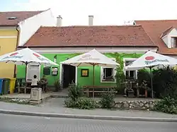 Mikulov,_Hospůdka_pod_zámkem.jpg