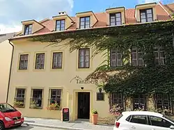 Mikulov,_hotel_Tanzberg.jpg