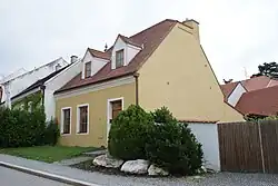 Mikulov Husova 63-51 01.JPG