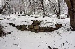 Pozůstatek bývalého stavení