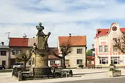 Pomník Karla Jaromíra Erbena