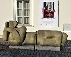 Miloš Chlupáč - Ležící