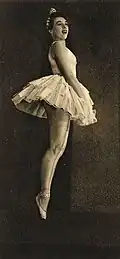 Mirka Nováková, sólistka baletu, 1940