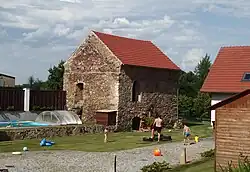 Mirkovice, č. p. 1, špýchar.jpg