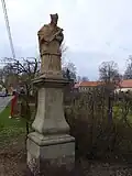 Miroslavské Knínice - socha sv. Jana Nepomuckého.JPG