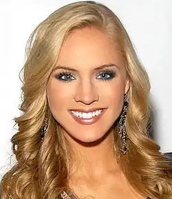 Kristen Dalton (21. listopadu 2009)