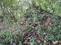 ruiny základů mlýna