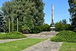 Mnich 2020-07-31 Památník bratrství 1.jpg