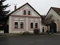 Mochov, usedlost čp.10.jpg