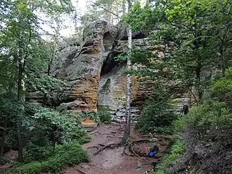 Skála proti kapli – symbolický hřbitov horolezců