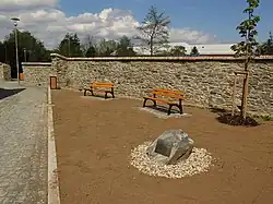 Mohelnice, část městského opevnění ve Školní ulici.jpg