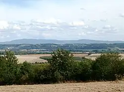 Moravská brána a Hostýnské vrchy, výhled nad obcí Veselíčko