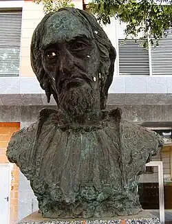 Busta Mošeho z Leónu v jeho rodné Guadalajaře