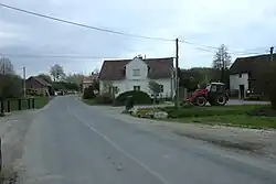 Hlavní silnice v Mračnici